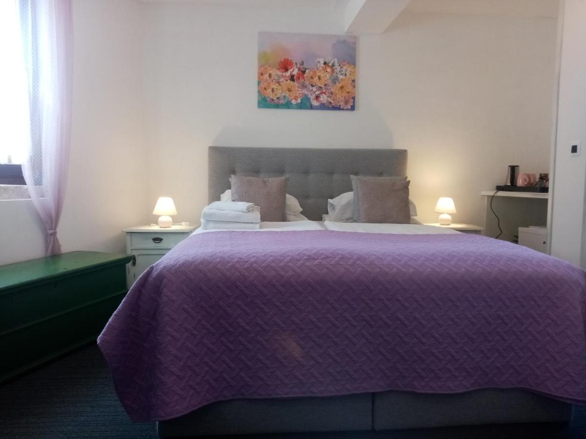 Rooms Serafin Motovun Exterior foto